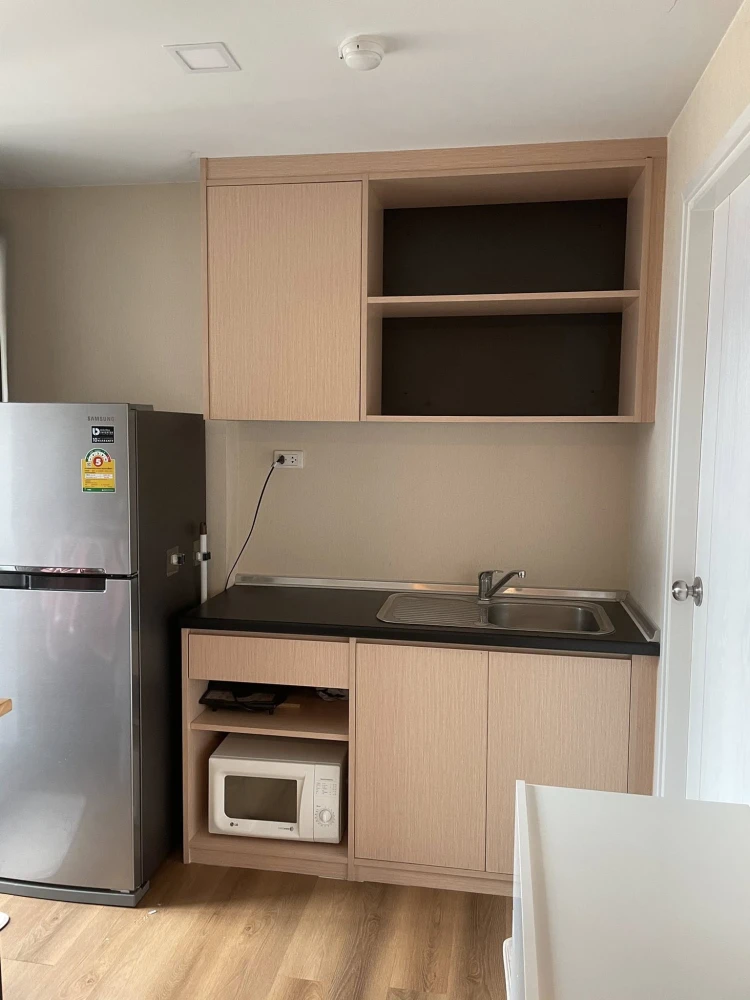 ขาย JW Condo @ Donmuang ห้องสตูดิโอ บิ้วอินเฟอร์นิเจอร์อย่างดี สิ่งอำนวยความสะดวกครบครัน จองด่วน