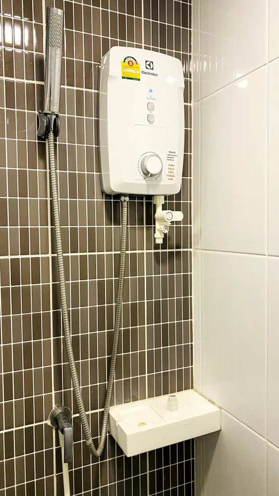 ขาย Kave Condo ห้องน่าอยู่ ชั้น 1 เฟอร์พร้อม สะดวกสบาย จองเลย