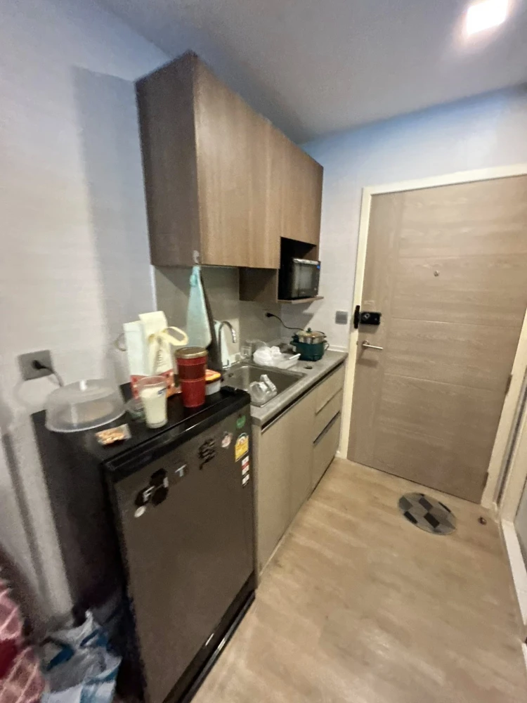 ขาย Kave Town Shift ห้องน่าอยู่ บิ้วอินเฟอร์อย่างดี สิ่งอำนวยความสะดวกครบครัน วิวสระว่ายน้ำ จองเลย