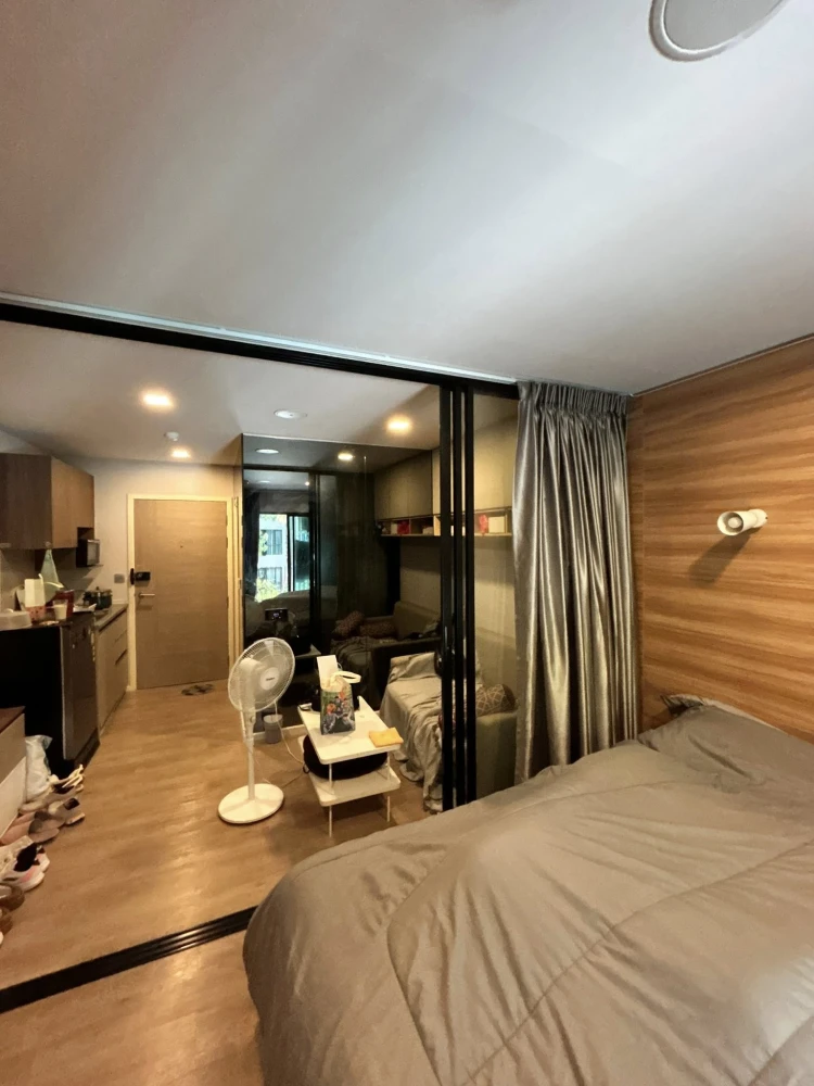 ขาย Kave Town Shift ห้องน่าอยู่ บิ้วอินเฟอร์อย่างดี สิ่งอำนวยความสะดวกครบครัน วิวสระว่ายน้ำ จองเลย