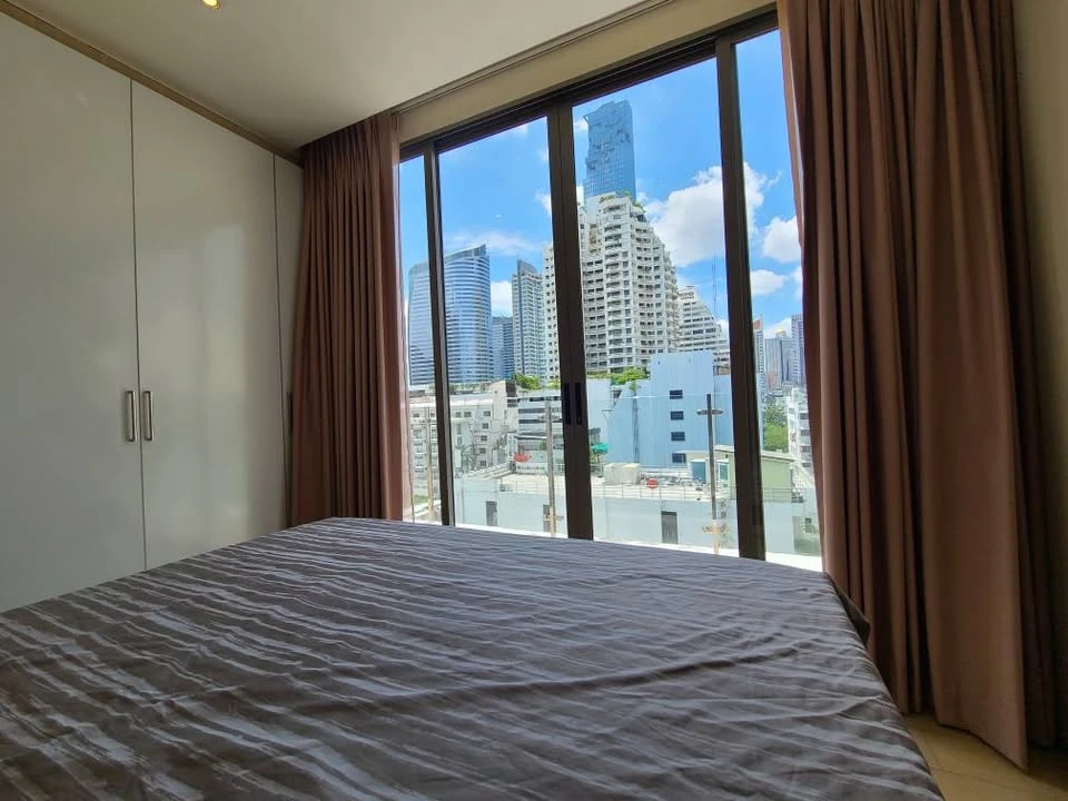 ขาย KLASS สีลม สภาพดี พร้อมอยู่ ห้องมุม วัสดุ อิฐแดง พื้นไม่ทรุด จองด่วนก่อนหลุดมือ