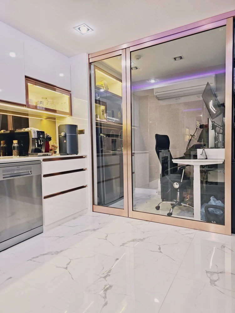 ขาย Klass Condo สีลม ห้องพร้อมอยู่ ทำเลดีที่สุดคุ้มสุดในสีลม Fully Furnished ตกแต่งเริ่ดๆ ห้ามพลาด