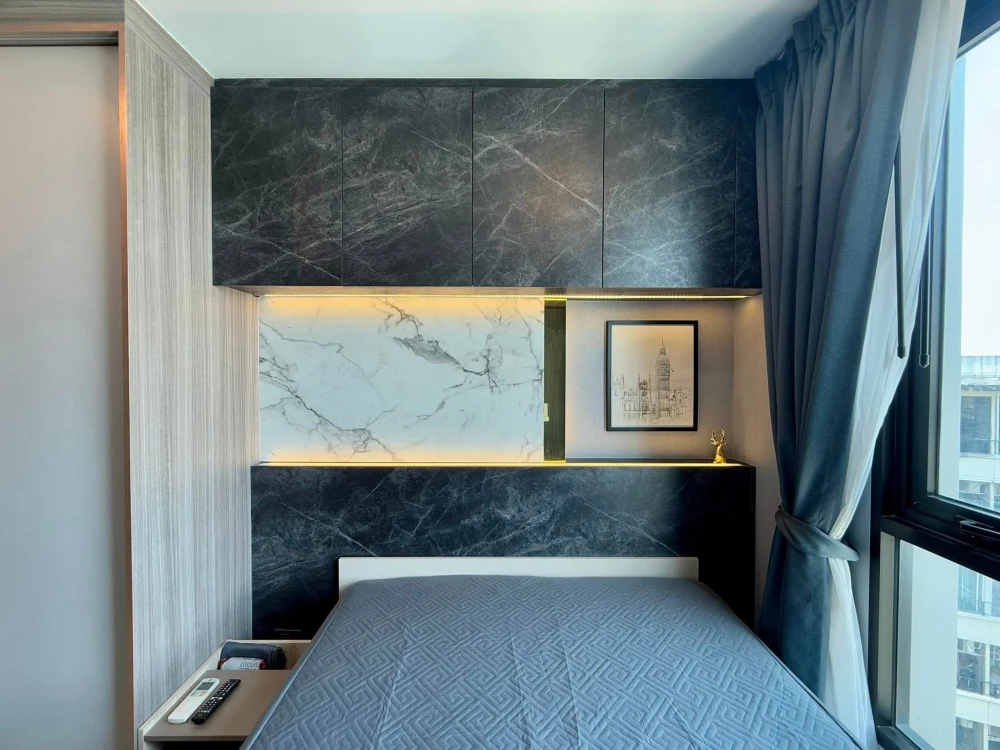 ขาย Knightsbridge Phaholyothin-Interchange ห้องทิศเหนือ ตกแต่งห้องคุมโทน บิ้วอินหัวเตียงสุดปัง จองด่วน
