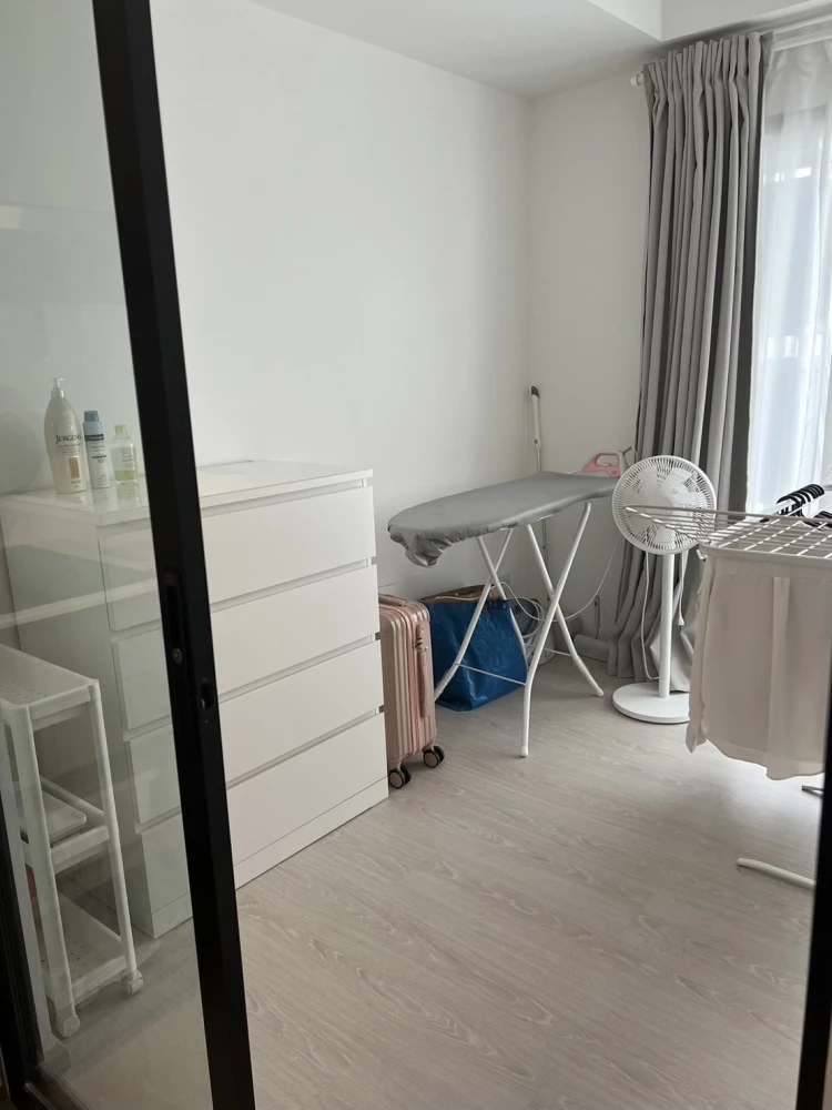 ขาย Knightsbridge Phaholyothin-Interchange 1 ห้องนอน 1 ห้องน้ำ พื้นที่ใช้สอยเยอะ สิ่งอำนวยความสะดวกครบครัน ทำเลดี จองด่วน