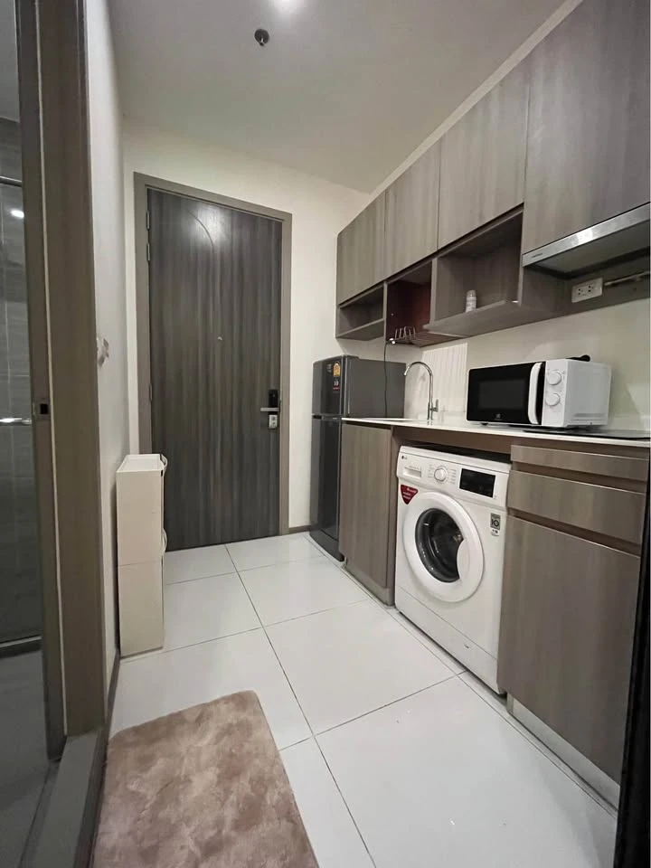 ขาย Knightsbridge Prime On-nut ห้องอยู่ชั้นสูงมากๆ ห้องสูงโปร่ง เพดานสูง 3 เมตร รีบจองเลย