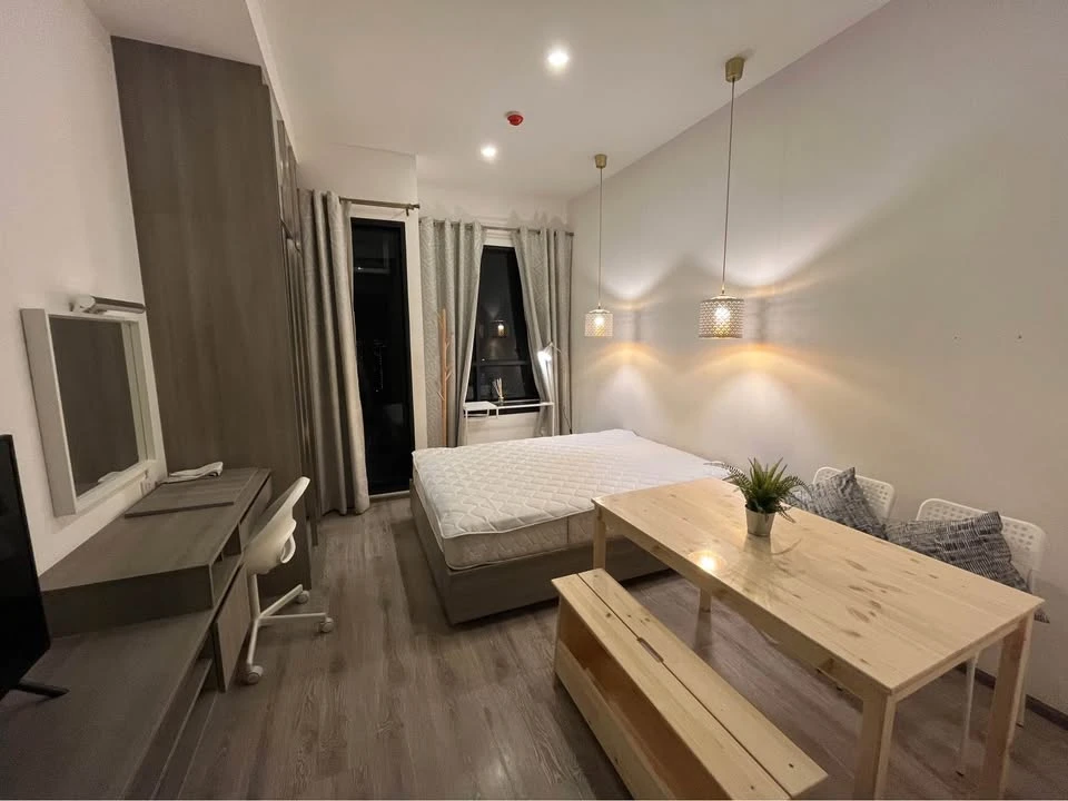 ขาย Knightsbridge Prime On-nut ห้องอยู่ชั้นสูงมากๆ ห้องสูงโปร่ง เพดานสูง 3 เมตร รีบจองเลย