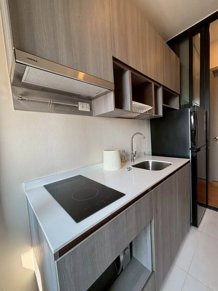 ขาย Knightsbridge Prime On-nut ห้อง Full Furnished Built-in อยู่ชั้นสูงมากๆ ได้วิวเมืองเริ่ดๆ ต้องจัดแล้ว