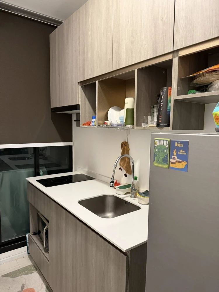 ขาย KnightsBridge Sukhumvit-Theparak ห้องพร้อมอยู่ เฟอร์พร้อม ชั้นสูง จองเลย