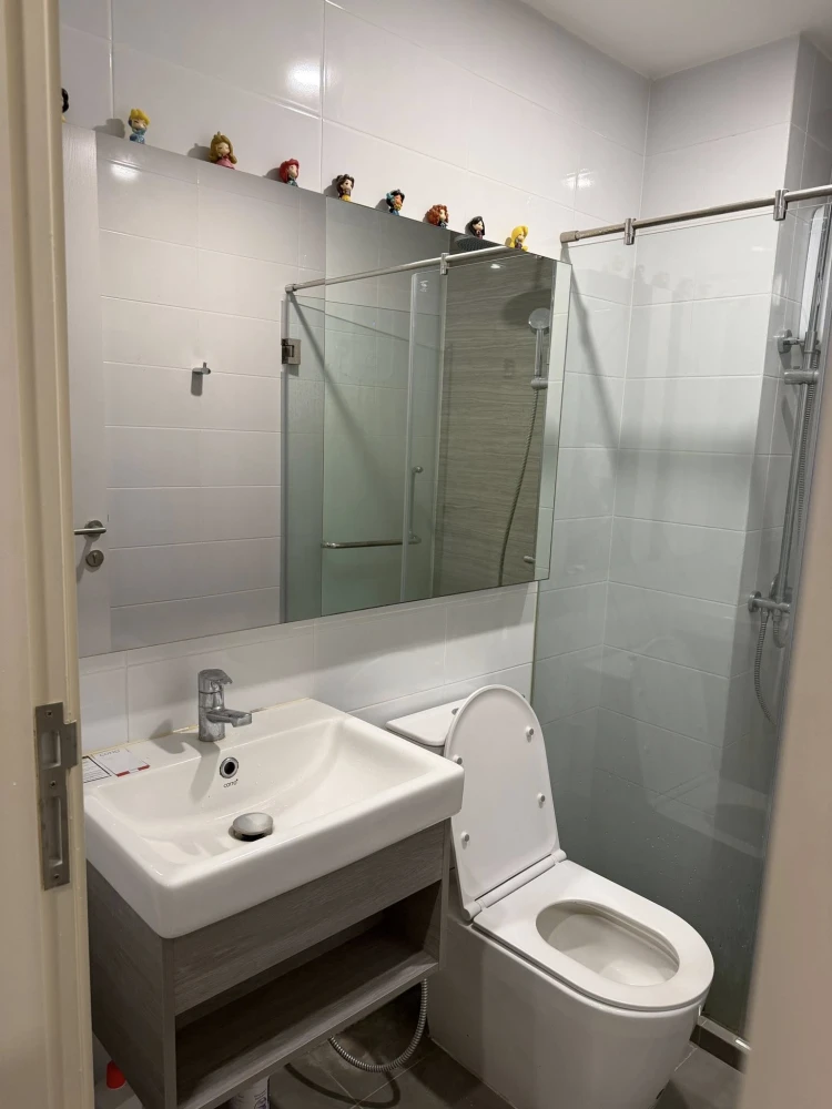 ขาย KnightsBridge Sukhumvit-Theparak ห้องพร้อมอยู่ เฟอร์พร้อม ชั้นสูง จองเลย