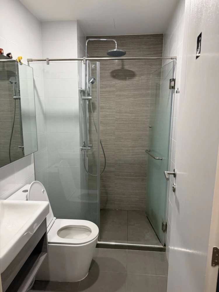 ขาย KnightsBridge Sukhumvit-Theparak ห้องพร้อมอยู่ เฟอร์พร้อม ชั้นสูง จองเลย