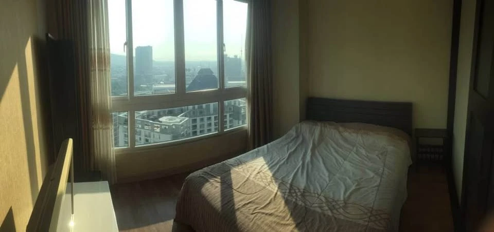 ขาย  Ladda Condoview ห้องชั้นสูง วิวสวย จองเลย เฟอร์พร้อม