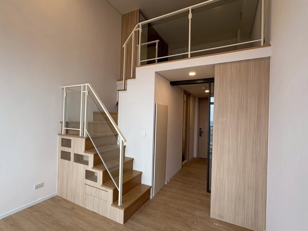 ขาย Landmark @MRTA Station ห้องอยู่ชั้นสูง วิวสวยสวยมาก ทำเลติดถนนพระราม9 จองแล้วจะไม่ผิดหวัง