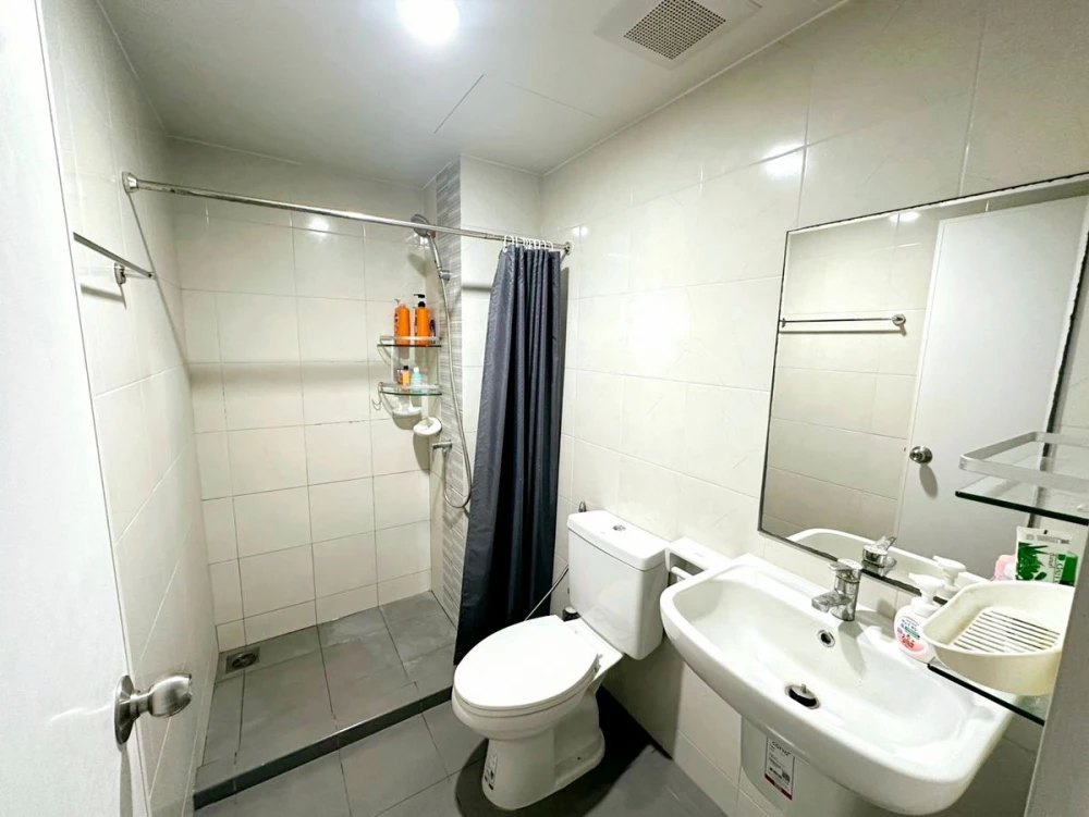 ขาย Larissa Condo Praksa 5 ชั้น 5 มาพร้อมการตกแต่งที่ครบครัน สนใจจองเลย ด่วนๆ