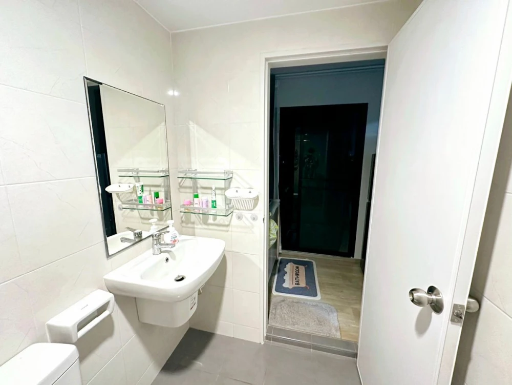 ขาย Larissa Condo Praksa 5 ชั้น 5 มาพร้อมการตกแต่งที่ครบครัน สนใจจองเลย ด่วนๆ