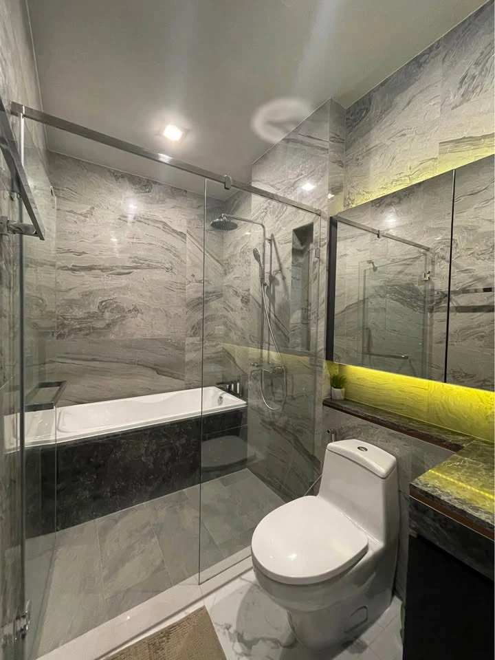 ขาย Laviq Sukhumvit 57 ห้องชั้นสูงมาก ได้วิวเมืองบรรยากาศดีสุดๆ พร้อมเฟอร์ฯจัดเต็ม ห้ามพลาด