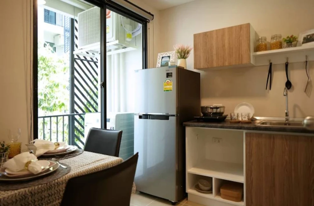 ขาย Lesto Sukhumvit 113 ห้องพร้อมอยู่ เฟอร์พร้อม จองเลย