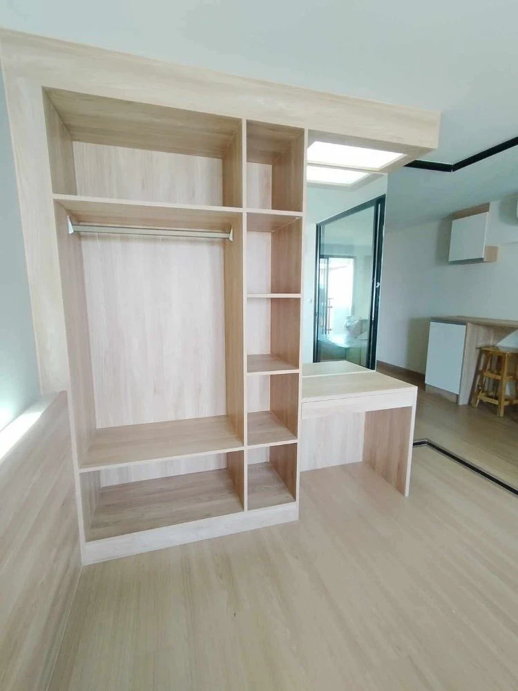 ขาย Level Condominium ห้องกว้างขวางอยู่สบายมาก ชั้น 10 อาคาร B พลาดแล้วจะเสียใจ