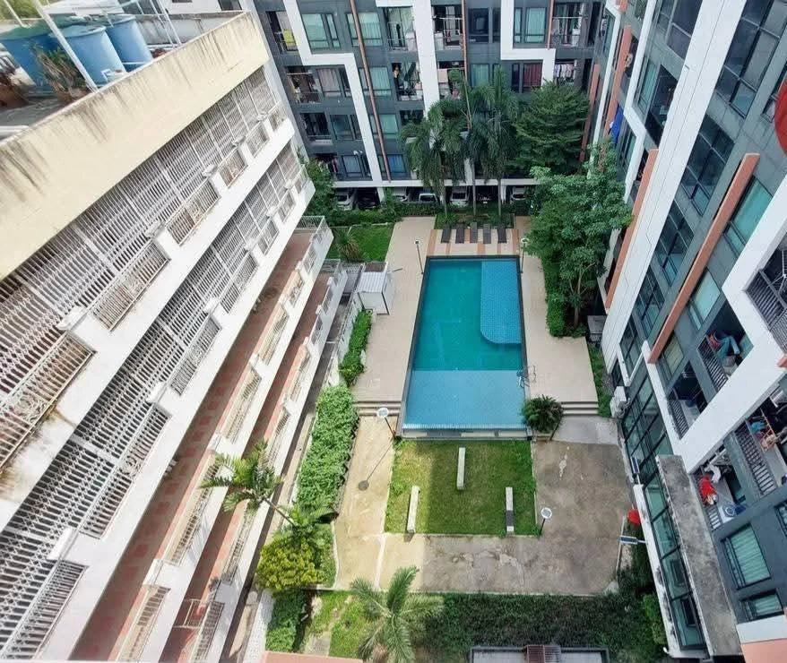 ขาย Lib Ramkhamhaeng 43/1 ห้องมุมคนไม่พลุกลพ่าน แต่งสวยคุมโทน ในทำเลสุดปัง จองเลย