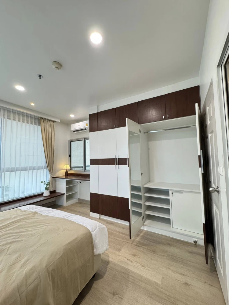 ขาย Life @ BTS Thaphra ห้องน่าอยู่ บิ้วอินภานในอย่างดี กว้างขวางอยู่สบาย จองเลยก่อนพลาด