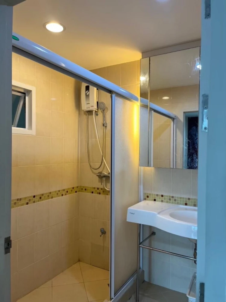 ขาย Life @ Ratchada (Ladprao 36) ชั้น 10 ห้องมุม แต่งครบ น่าอยู่ สนใจรีบจองเลย