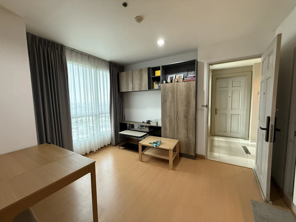 ขาย Life @ Ratchada-Suthisan ห้องพร้อมอยู่ เฟอร์พร้อม ชั้นสูง จองเลยอย่าพลาด+++