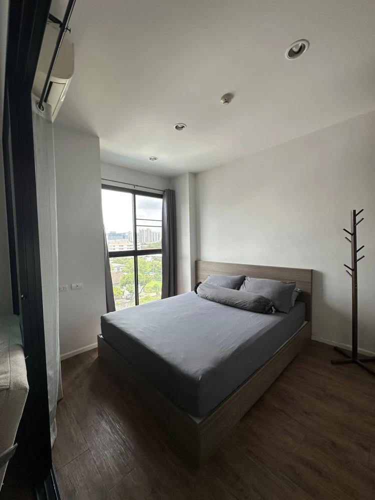 ขาย Living Nest Ladprao 44 1 ห้องนอน 1 ห้องน้ำ มาพร้อมเฟอร์ครบครัน เห็นวิวสระว่ายน้ำ ห้ามพลาด
