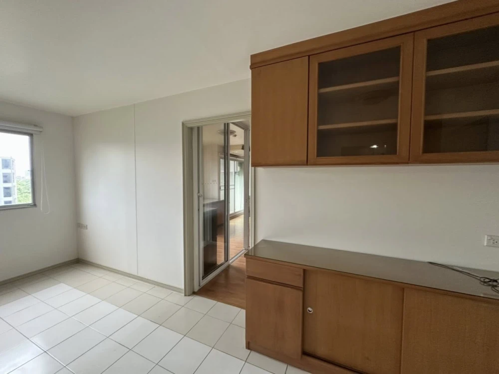 ขาย Lumpini Center Sukhumvit 77 ชั้น 7 ห้องกว้าง โปร่ง โล่ง อยู่สบาย จองเลย ด่วนๆ