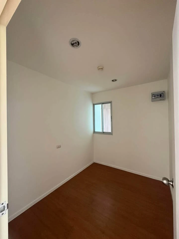 ขาย Lumpini Condo Town Ramindra-Lat Pla Khao 2 ห้องนอน พื้นที่ใช้สอยเยอะ ส่วนกลางครบ จองเลย