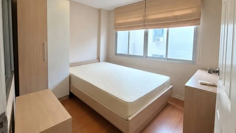 ขาย Lumpini Condotown Bodindecha-Ramkhamhaeng ห้องชั้น 3 เฟอร์นิเจอร์ครบครัน จองเลย
