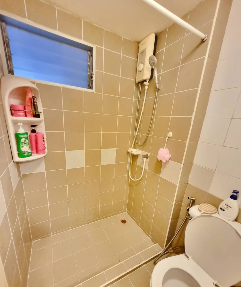 ขาย  Lumpini Condotown Bodindecha-Ramkhamhaeng ห้องพร้อมเข้าอยู่ เฟอร์พร้อม ชั้นไม่สูง จองเลย