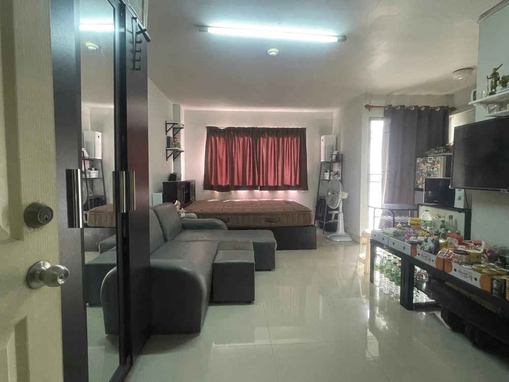 ขาย Lumpini Condotown Bodindecha-Ramkhamhaeng ห้องมุมให้ความเป็นส่วนตัว ทำเลดี เดินทางสะดวก จองเลย