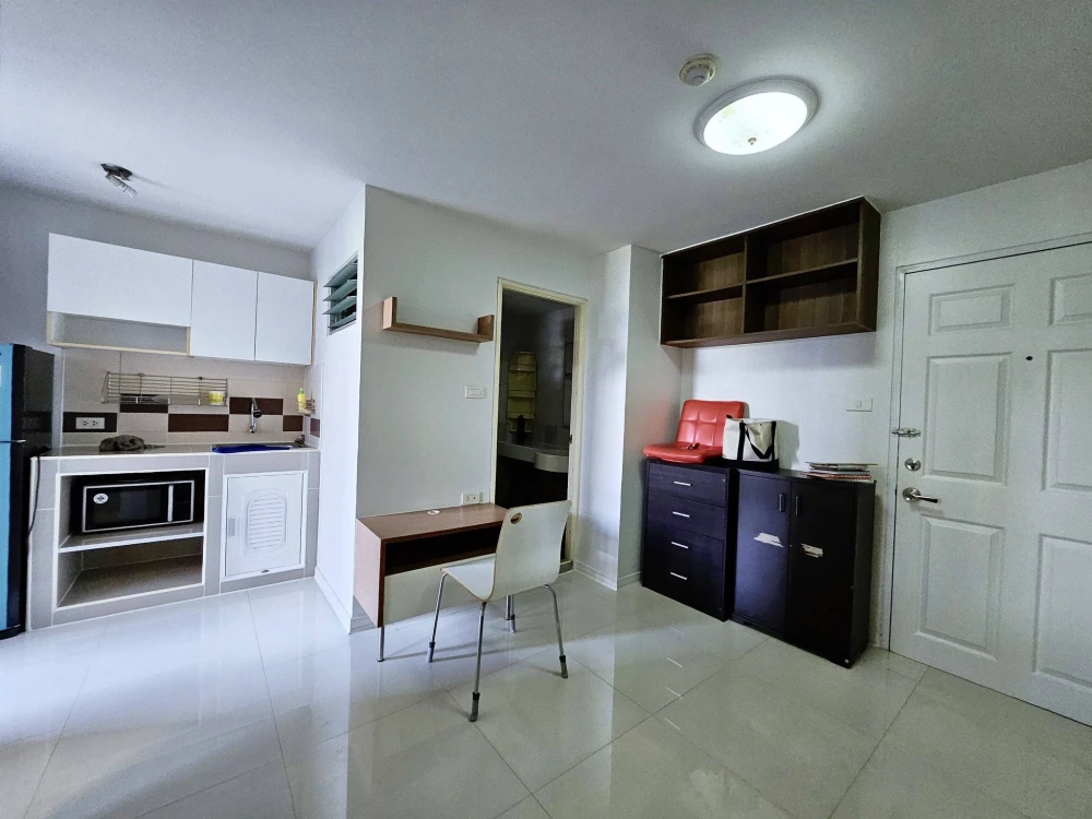 ขาย Lumpini Condotown Bodindecha-Ramkhamhaeng ห้องริม เป็นส่วนตัว วิวสนามโรงเรียน โล่ง ไม่ชนตึก ซื้อเลย