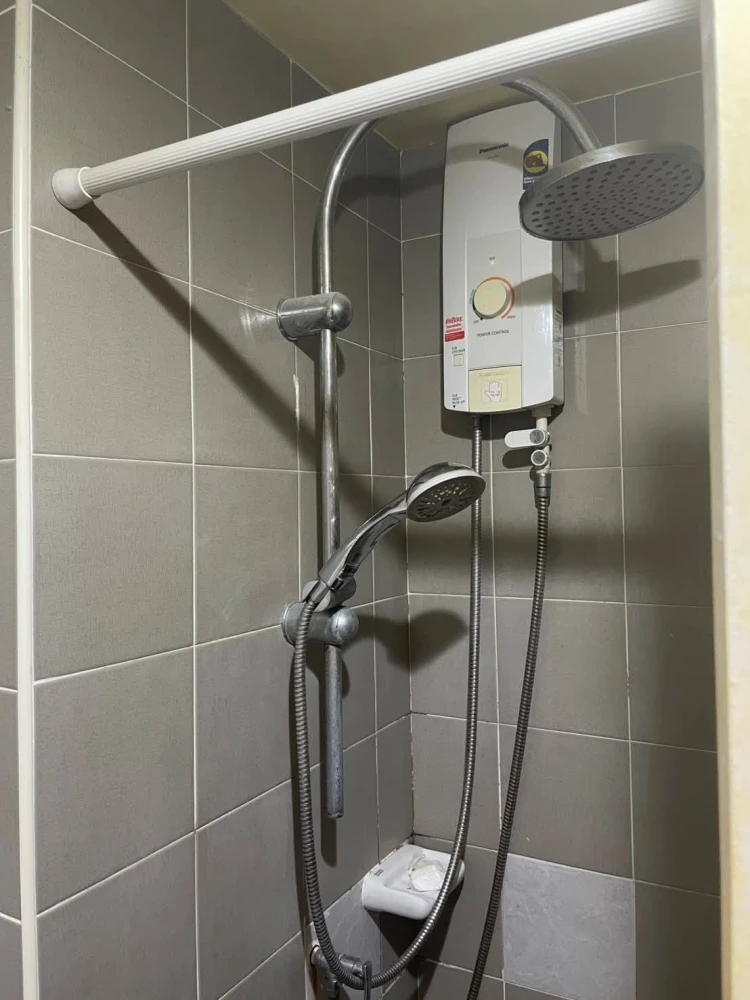 ขาย Lumpini Condotown Bodindecha-Ramkhamhaeng 1 ห้องนอน 1 ห้องน้ำ ติดวอลเปเปอร์อย่างดี เฟอร์ครบ จองเลย