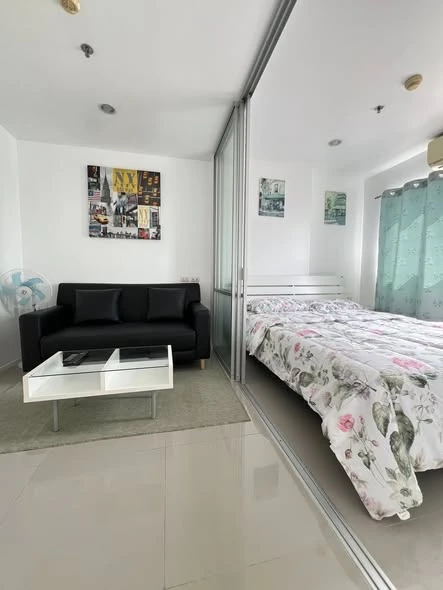 ขาย Lumpini Condotown North Pattaya Sukhumvit ห้องน่าอยู่ เฟอร์พร้อม ชั้นสูง จองเลย