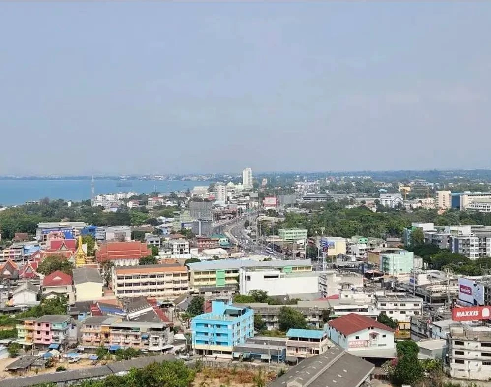 ขาย Lumpini Condotown North Pattaya Sukhumvit ห้องแต่งสวย บิ้วอินเฟอร์นิเจอร์อย่างดี ห้ามพลาด