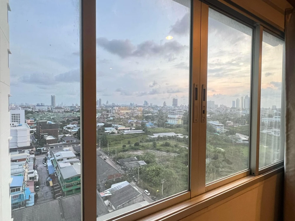 ขาย Lumpini Condotown North Pattaya Sukhumvit 1 ห้องนอน 1 ห้องน้ำ มาพร้อมเฟอร์นิเจอร์ครบครัน จองเลย