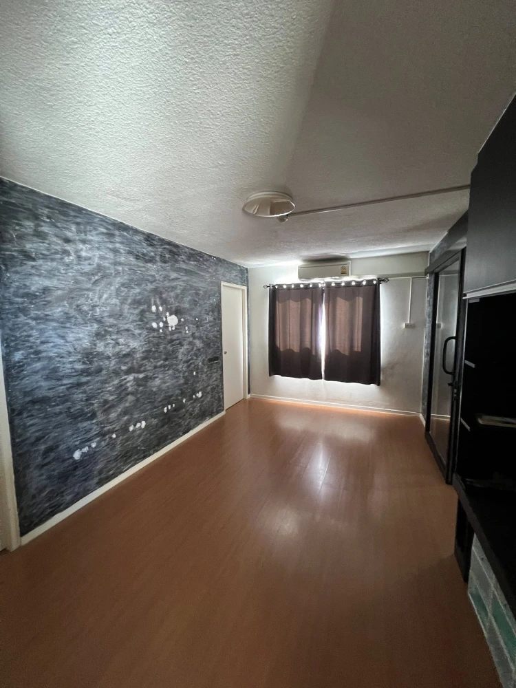 ขาย Lumpini CondoTown Romklao – Suvarnabhumi ห้องกว้างน่าอยู่ ชั้นไม่สูง จองเลย