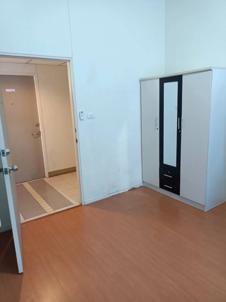 ขาย Lumpini CondoTown Romklao – Suvarnabhumi ห้องน่าอยู่ ชั้น 1 มาพร้อมสิ่งอำนวยความสะดวกครบครัน จองเลย