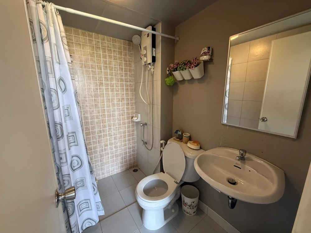 ขาย Lumpini CondoTown Romklao – Suvarnabhumi ห้องน่าอยู่ พร้อมเฟอร์ + เครื่องใช้ไฟฟ้าครบ จองเลย ห้ามพลาด +++