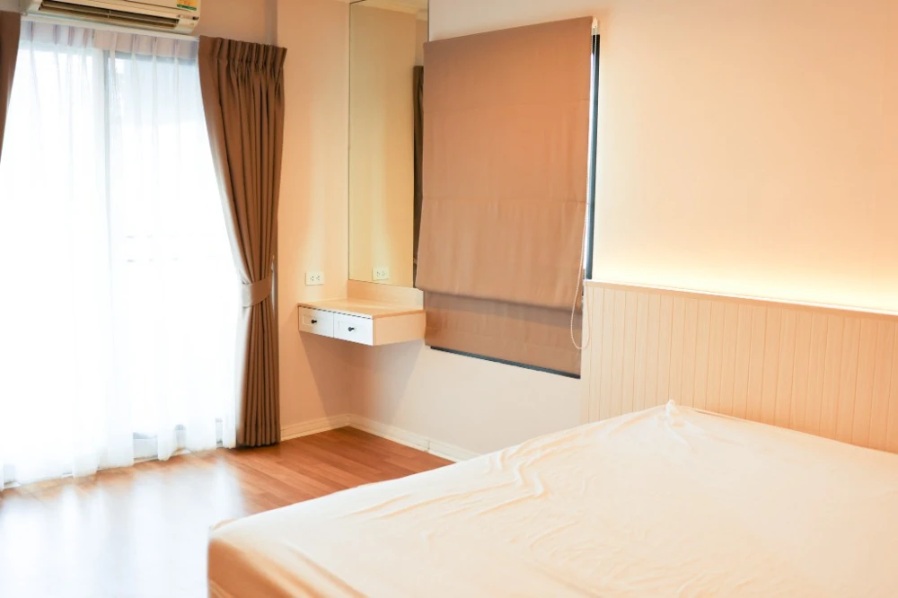 ขาย Lumpini Place Phahol-Sapankhwai 2 ห้องนอน ห้องมุม แต่งครบ รีบจองเลย