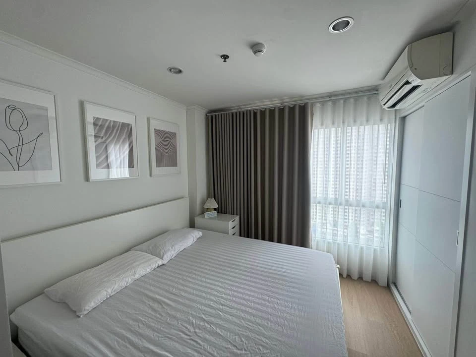 ขาย Lumpini Place Rama 4–Kluaynamthai 1 ห้องนอน 1 ห้องน้ำ มาพร้อมเฟอร์ครบครัน หิ้วกระเป๋าเข้าอยู่ได้เลยจ้า