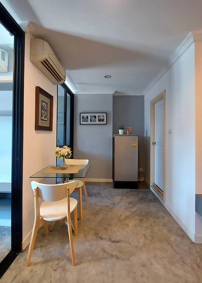 ขาย Lumpini Place Rama 9–Ratchada ห้องน่าอยู่ ชั้น 17 พื้นที่ใช้สอยเยอะ วิวโล่ง ไม่บล็อค จองเลย