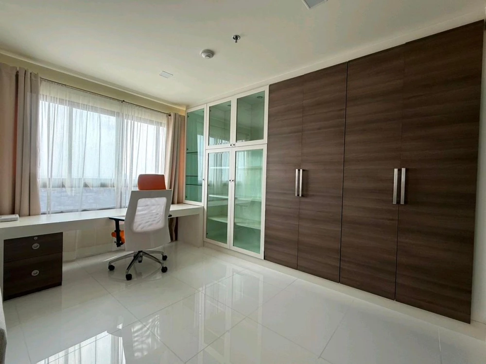ขาย Lumpini Place Ratchada-Thapra ชั้น 29 ห้องมุม มีความเป็นส่วนตัว สนใจจองเลย