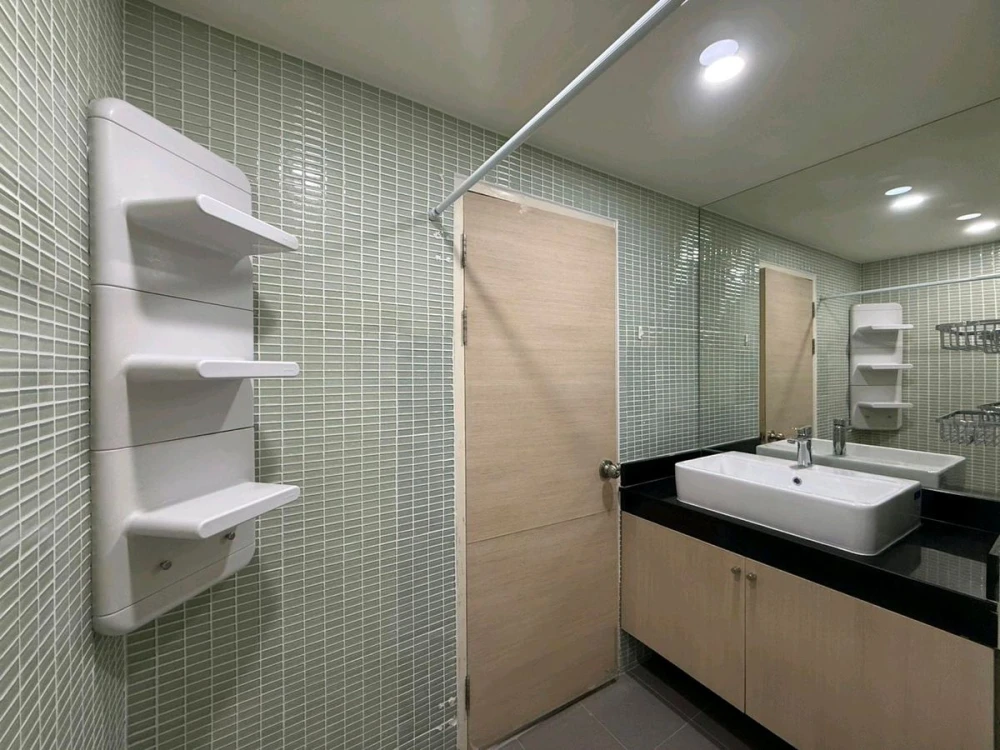 ขาย Lumpini Place Ratchada-Thapra ชั้น 29 ห้องมุม มีความเป็นส่วนตัว สนใจจองเลย