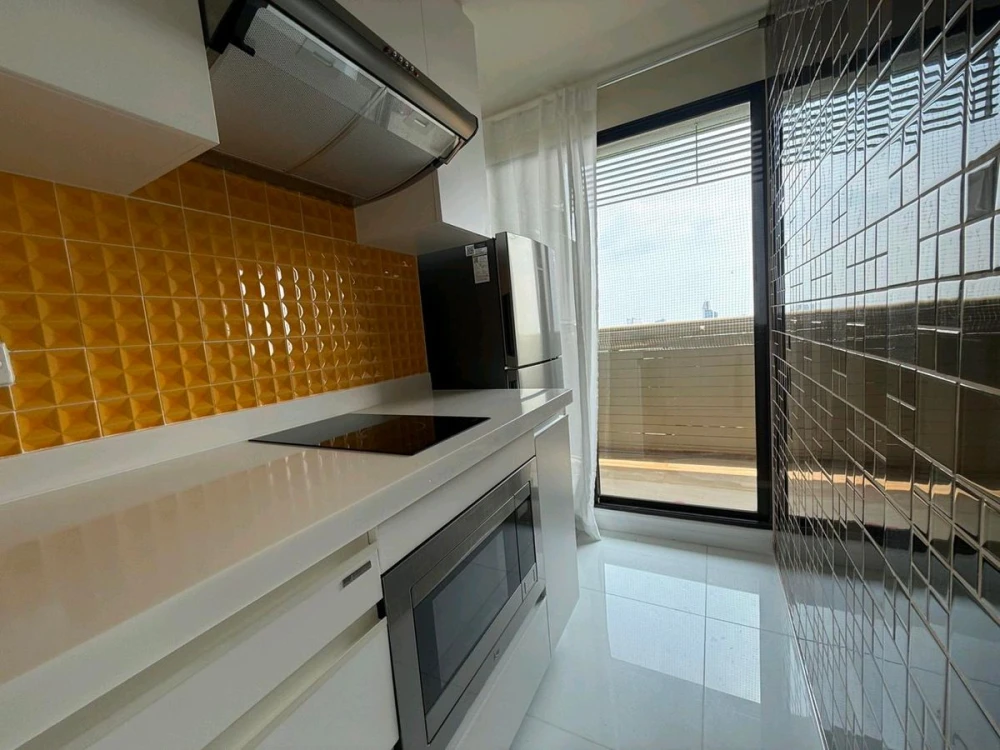 ขาย Lumpini Place Ratchada-Thapra ชั้น 29 ห้องมุม มีความเป็นส่วนตัว สนใจจองเลย