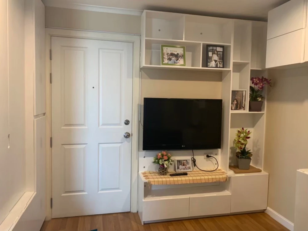 ขาย  Lumpini Place Ratchayothin ห้องพร้อมอยู่ เฟอร์พร้อม หิ้วกระเป๋ามาได้เลย จองด่วน