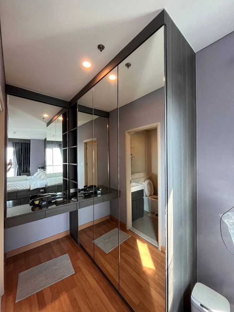 ขาย Lumpini Place Taopoon - Interchange ห้องมุมให้ความเป็นส่วนตัว บิ้วอินเฟอร์นิเจอร์อย่างดี ห้ามพลาด