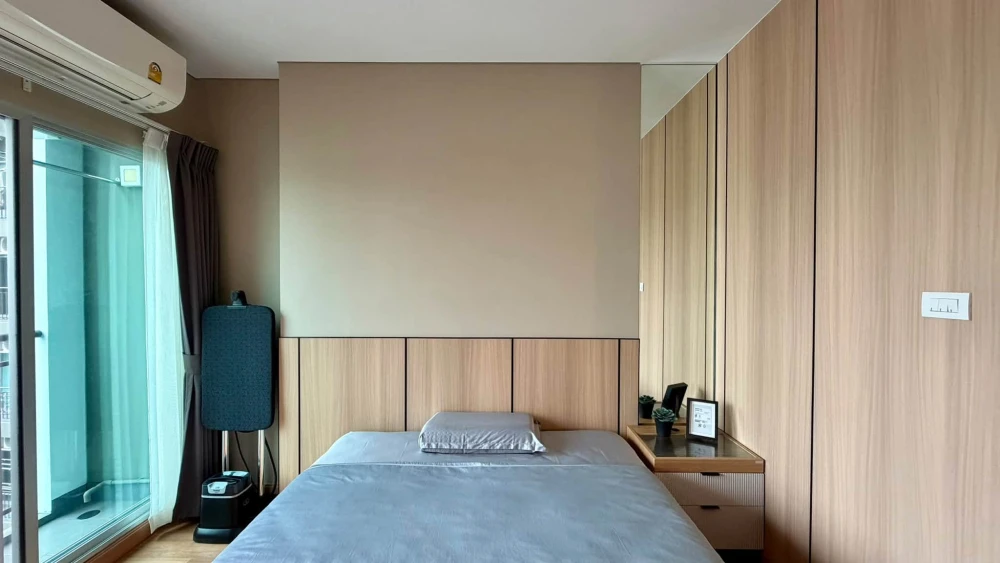 ขาย Lumpini Place Taopoon - Interchange ห้องอยู่ชั้นสูงมากๆ ระเบียงห้อง City View  ห้องตกแต่งด้วย Mood & Tone อบอุ่น รีบจองเลย