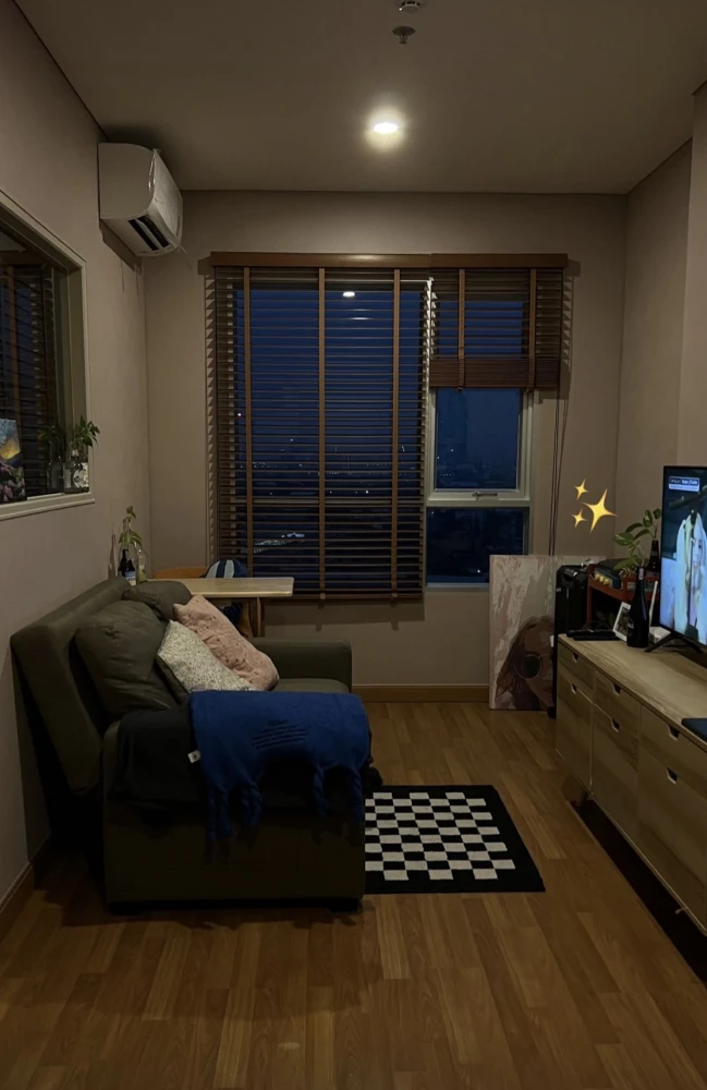 ขาย Lumpini Place Taopoon Interchange  ชั้น 19 วิวสระว่ายน้ำ มาพร้อมราคาสุดพิเศษ มาเป็นเจ้าของเลย อย่าพลาด