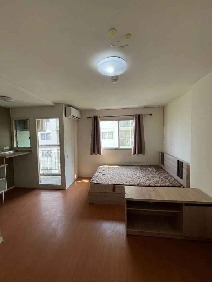 ขาย Lumpini Township Rangsit Klong 1 ห้องชั้น 5 มาพร้อมเฟอร์นิเจอร์และเครื่องใช้ไฟฟ้าครบครัน รีบจองด่วนๆ